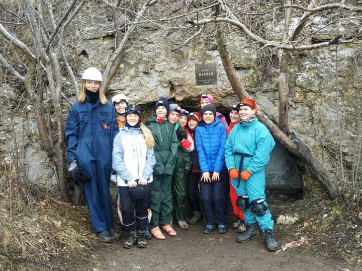 Schoolchildren in the Mlynky Cave