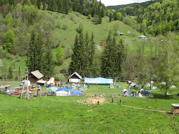 rafting camp on the Cheremosh