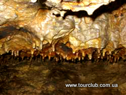 екскурсії в печері Вертеба