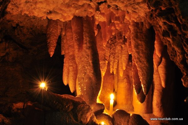 stalactites in Mlynky Cave