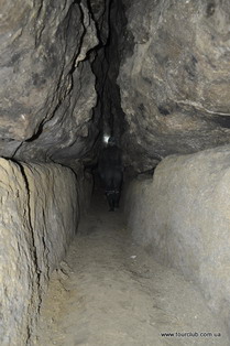 прокоп в Угринській печері