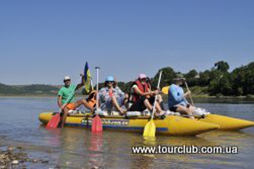  Rafting on the Dniester