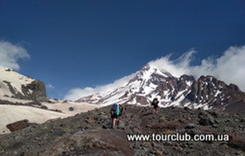 Tour to Georgia, Kazbek 