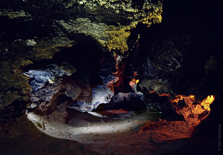 Mlynky Cave