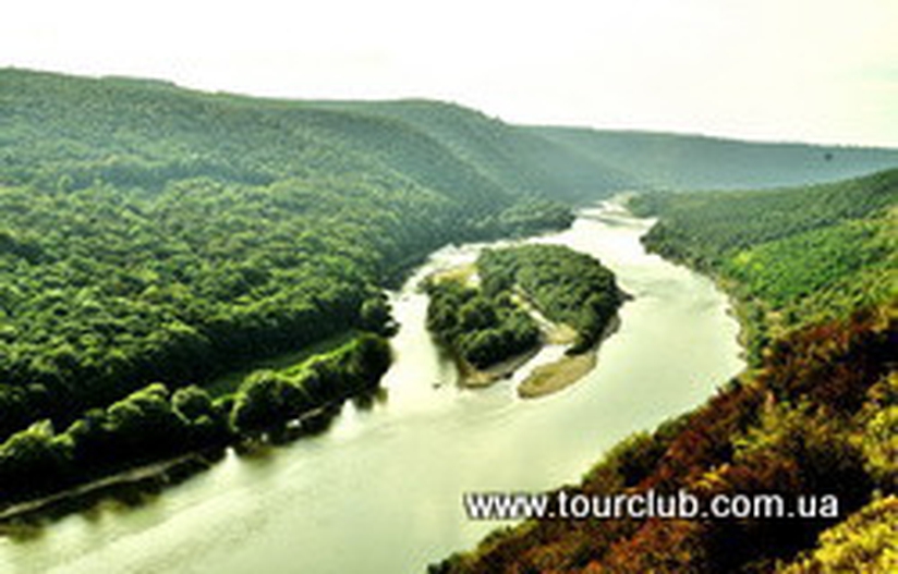 Rafting on the Dniester on Constitution Day