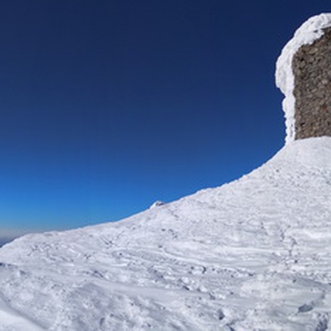 Winter climbing on Pip Ivan